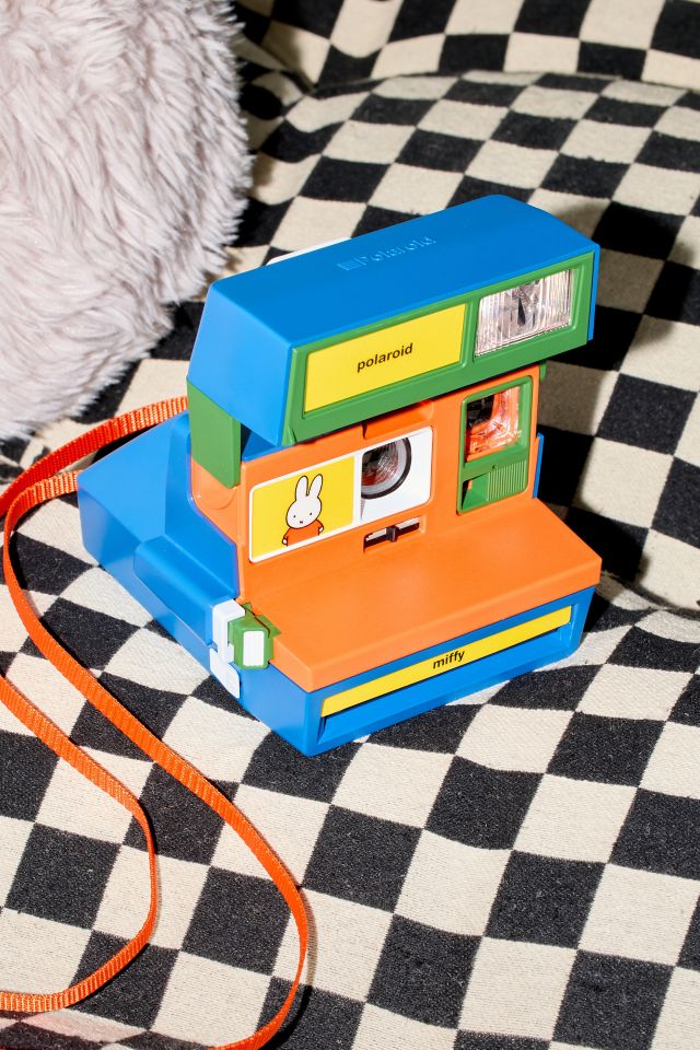 Miffy + Retrospekt Polaroid 600 Instant Camera | Urban Outfitters