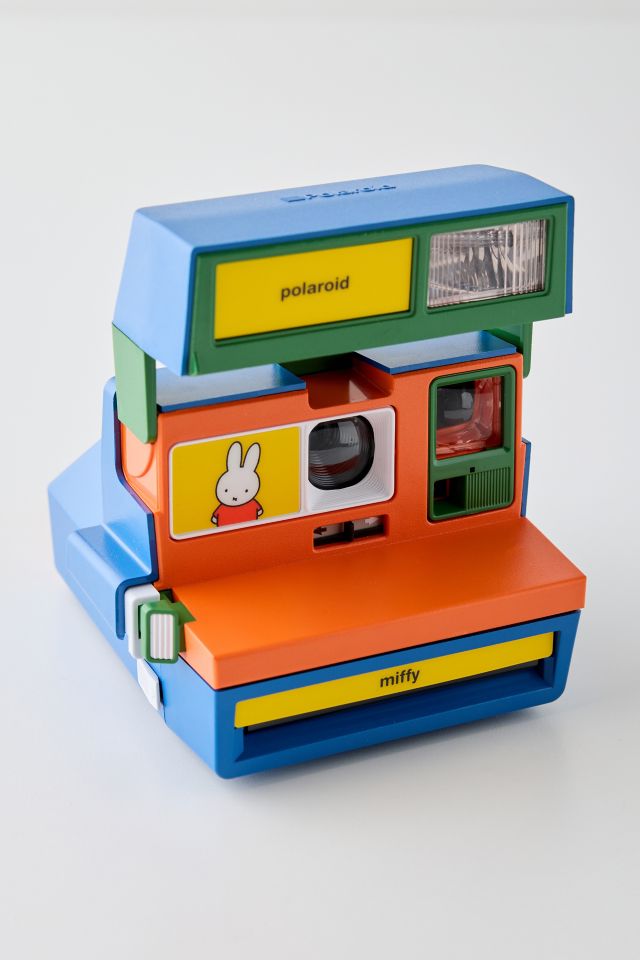 Miffy + Retrospekt Polaroid 600 Instant Camera | Urban Outfitters Canada