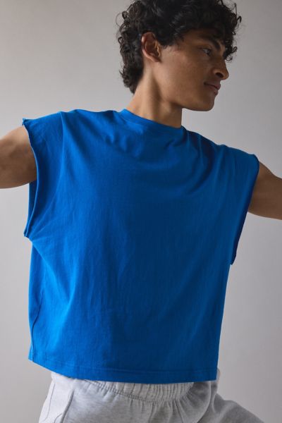 BDG GRAYSON SOLID CUTOFF MUSCLE TANK TOP IN SAPPHIRE, MEN'S AT URBAN OUTFITTERS 