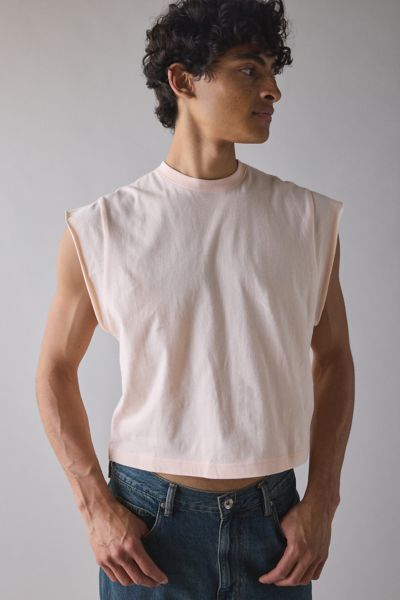 BDG GRAYSON SOLID CUTOFF MUSCLE TANK TOP IN PEACH, MEN'S AT URBAN OUTFITTERS 