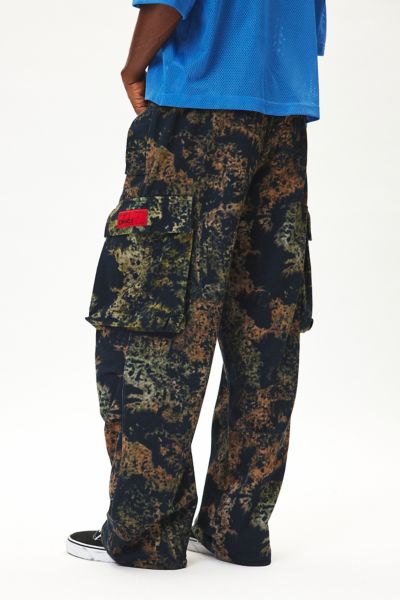 CHNGE Habitat Allover Print Cargo Sweatpant