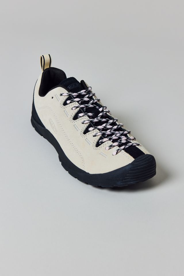 Keen Women's Jasper Suede Sneaker | Urban Outfitters
