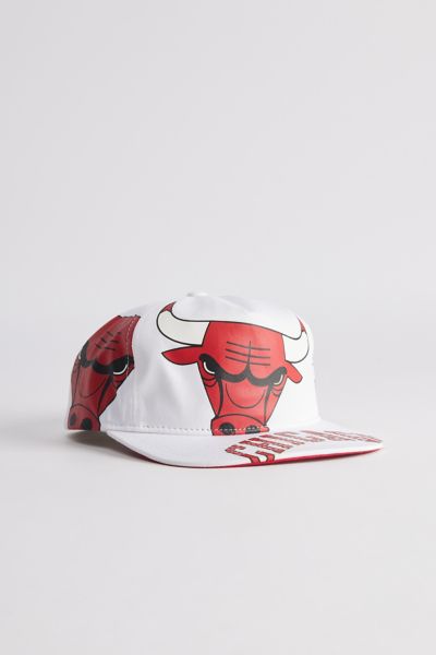 Mitchell & Ness NBA Chicago Bulls In Your Face Snapback Hat