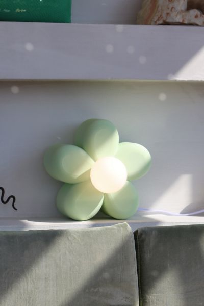 Sofiest Designs Daisy Lamp In Green At Urban Outfitters