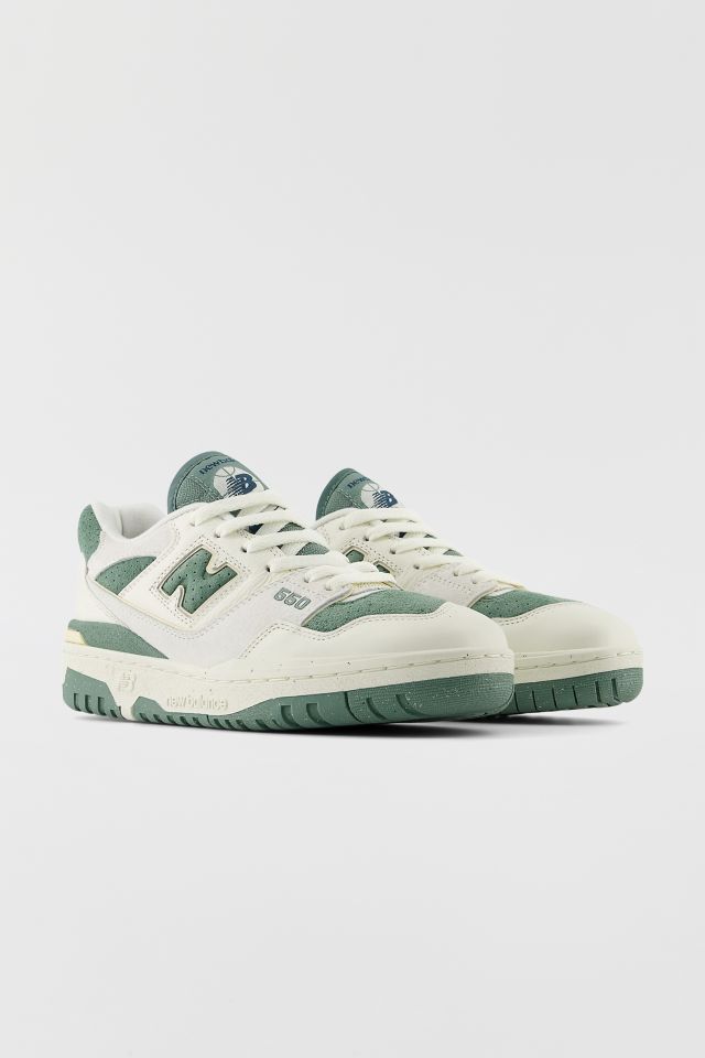 New Balance Women's 550 Sneaker