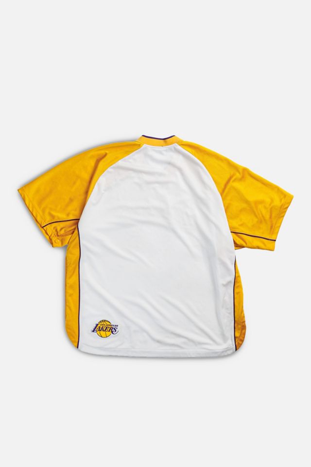 Vintage LA Lakers NBA Warm Up Tee | Urban Outfitters