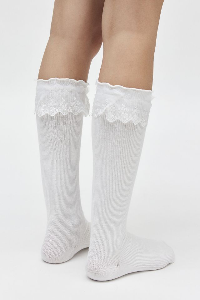 Ruffle Ribbed Knee High Sock | Urban Outfitters