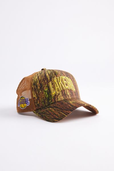 Stussy New Era 9Twenty Basic Trucker Hat | Urban Outfitters