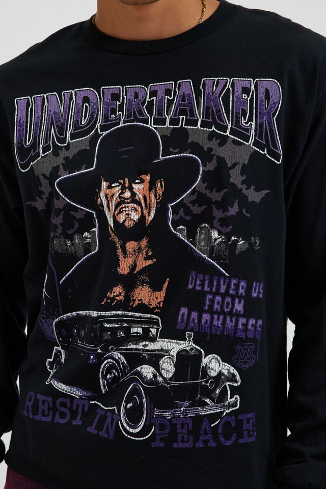 WWE The Undertaker Graphic Cropped Long Sleeve Tee | Urban Outfitters