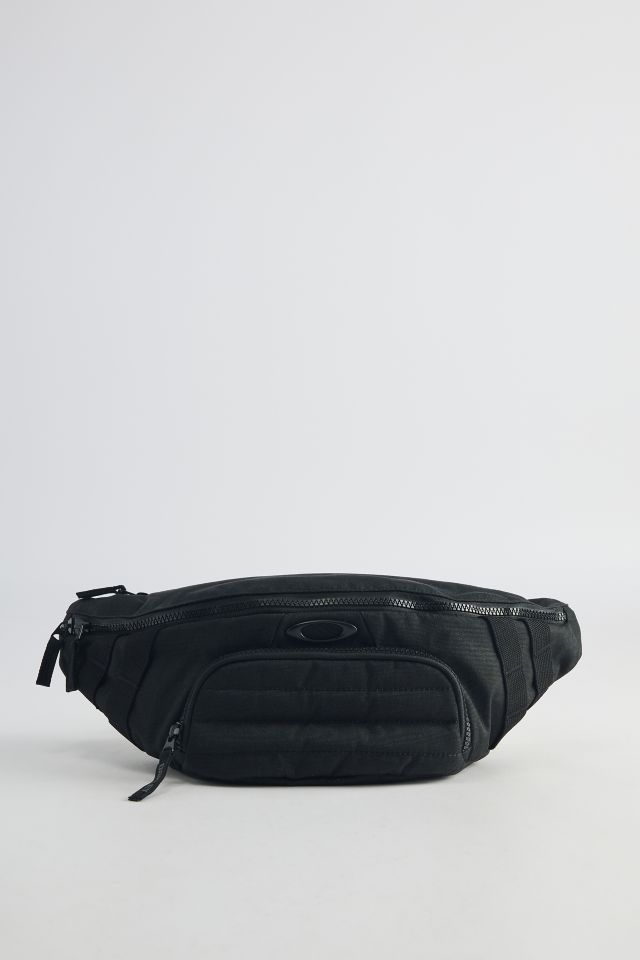Oakley Enduro Belt Bag Urban Outfitters
