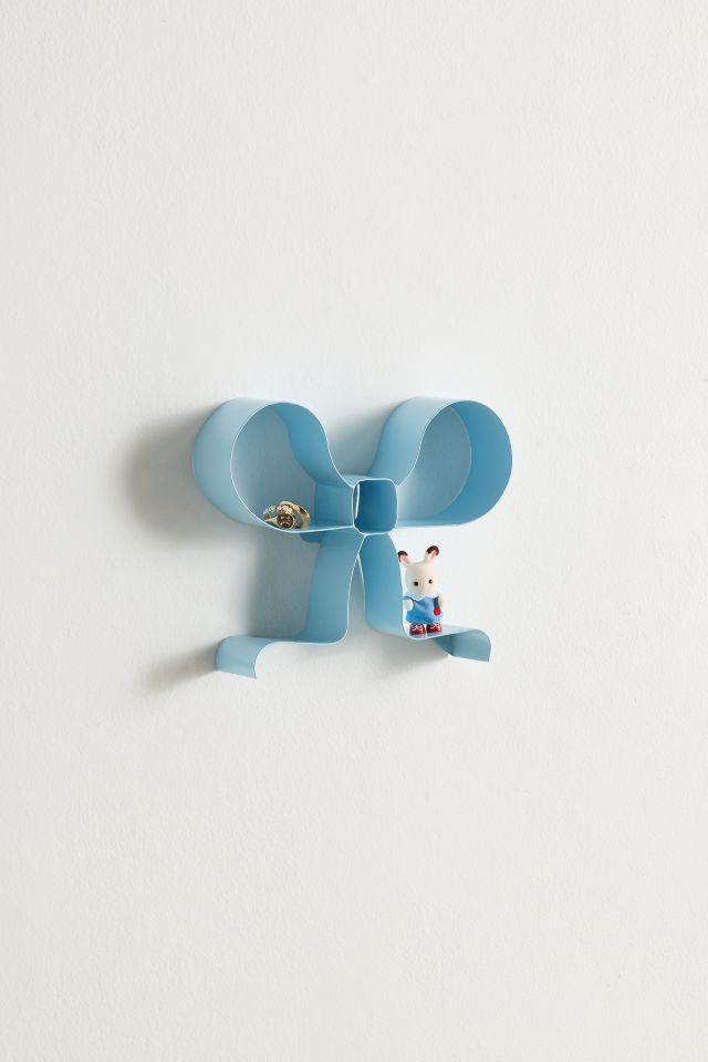 【オシャレ】Urban Outfitters Small Bow Shaped シェルフ Small Bow Shaped Wall Shelf | Urban Outfitters