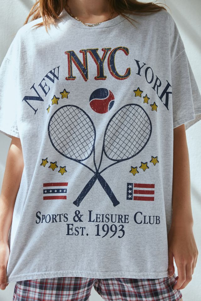 Robe T-Shirt Graphique NYC Sports & Leisure Club #2