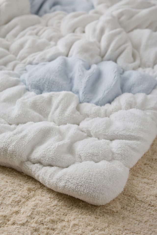 Fleece Cloud Icon Throw Blanket #1