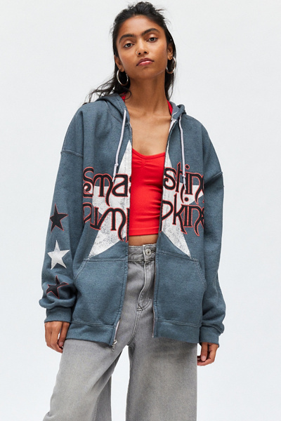 Smashing Pumpkins Graphic Zip Up Hoodie Sweatshirt | Urban Outfitters