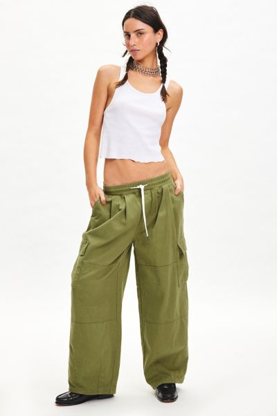 Shop Bdg Anderson Pull-on Wide Leg Cargo Pant In Green, Women's At Urban Outfitters