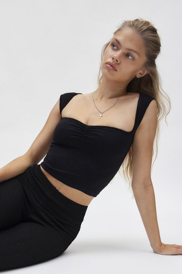 新品【MANOF】WAIST PINCH KNIT TOPS MANOF（マノフ）の「WAIST PINCH KNIT TOPS（ニット/セーター