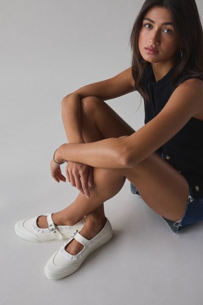【VANS】Chou Chou Mary Jane (MARSHMALLOW) R6603 Vans Ruffle Mary Jane Sneakers - Chou Chou Marshmallow