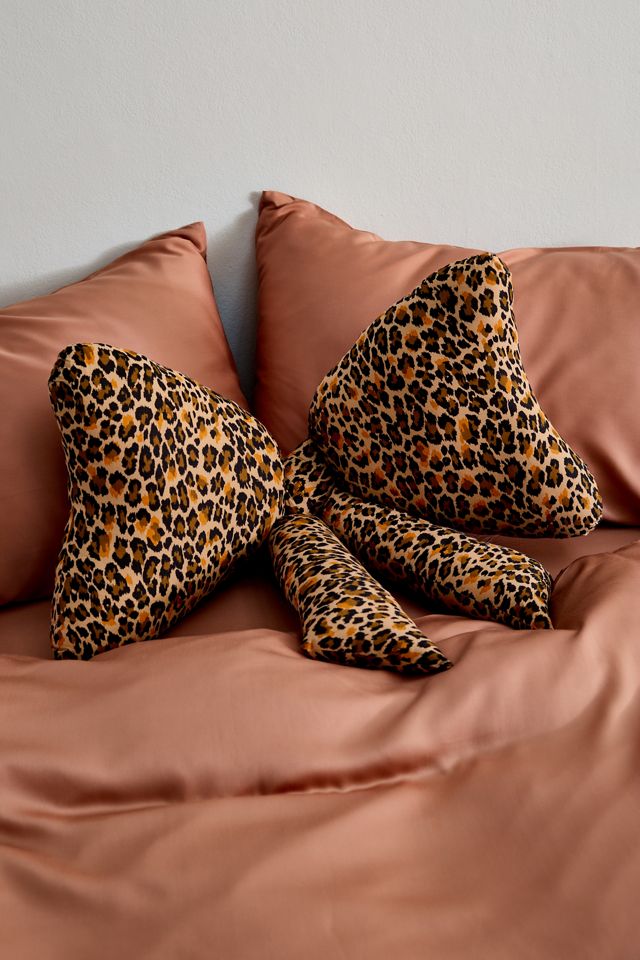 Big Bow Printed Throw Pillow #4