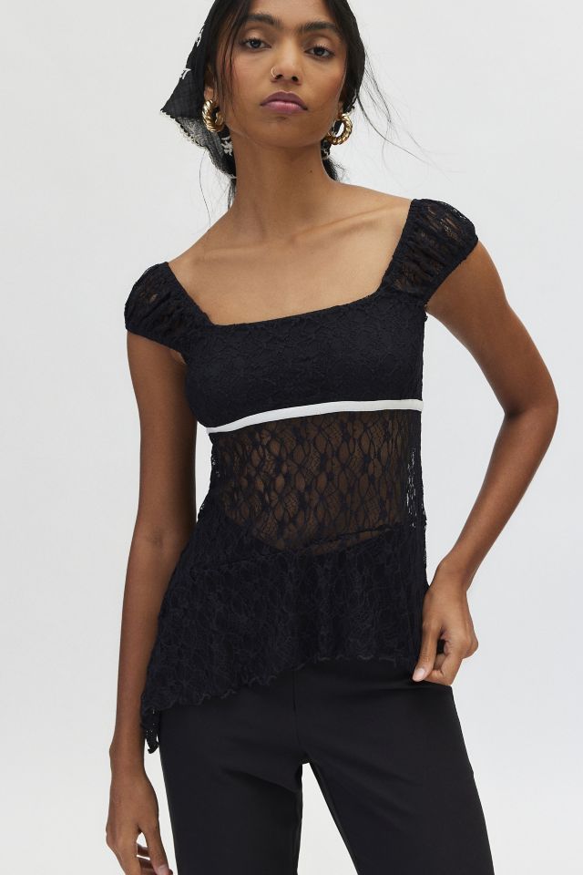 Kimchi Blue Penelope Lace Keyhole Back Asymmetric Top #1