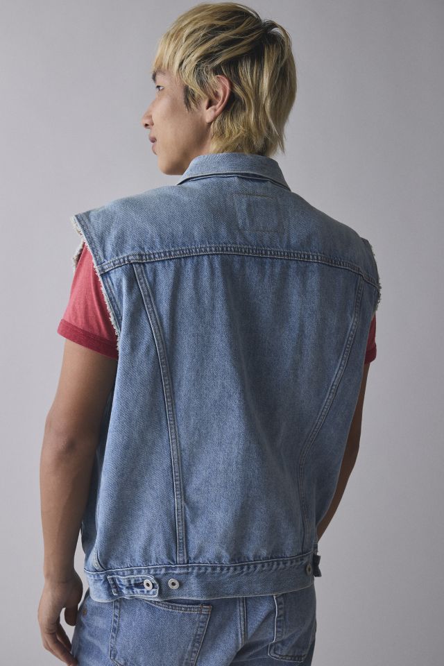 Levi's® Relaxed Fit Denim Trucker Vest #1