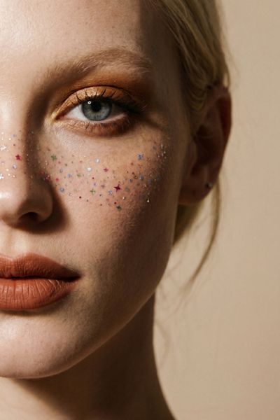 Fazit Faux Freckle Makeup Patch Set