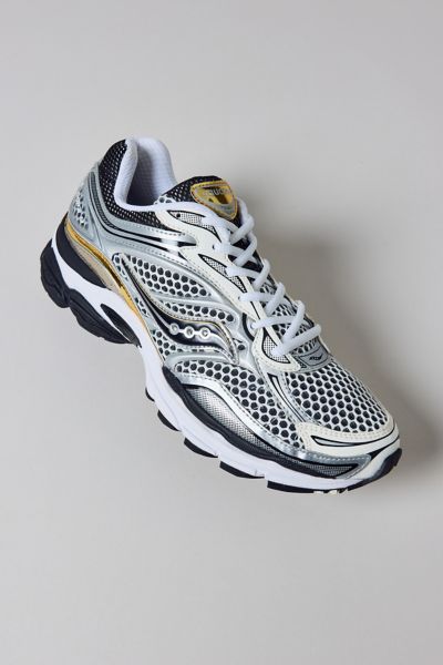 Saucony Women's Progrid Triumph 4 Sneaker In Silver/gold, Women's At Urban Outfitters In Silver/gold