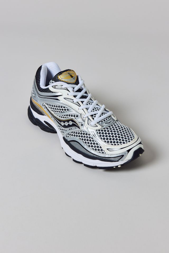 Saucony Women's ProGrid Triumph 4 Sneaker #2