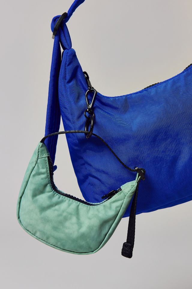 【激かわ】BAGGU★Crescent Bag Charm リアルバッグチャーム BAGGU Crescent Bag Charm – cloud 9 clay
