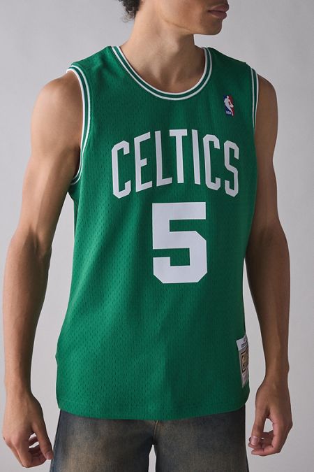 Vintage Reebok Boston Celtics Paul Pierce Basketball Jersey Vintage Reebok Boston Celtics Paul Pierce Basketball Jersey