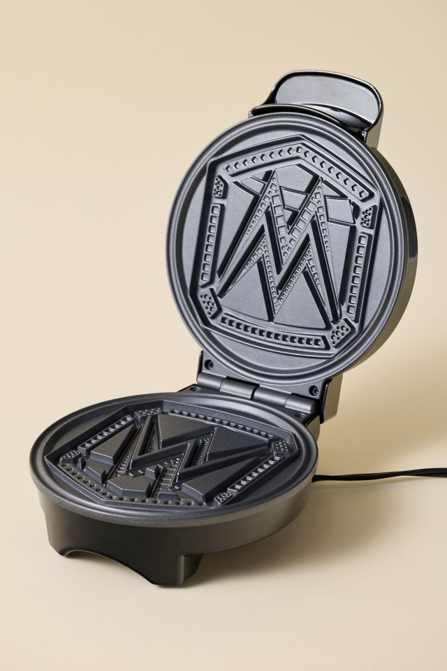 WWE CHAMPIONSHIP ワッフルメーカー WWE Championship Belt Waffle Maker | BoxLunch