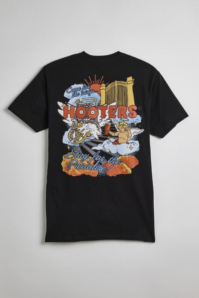 Hooters Paradise Tee