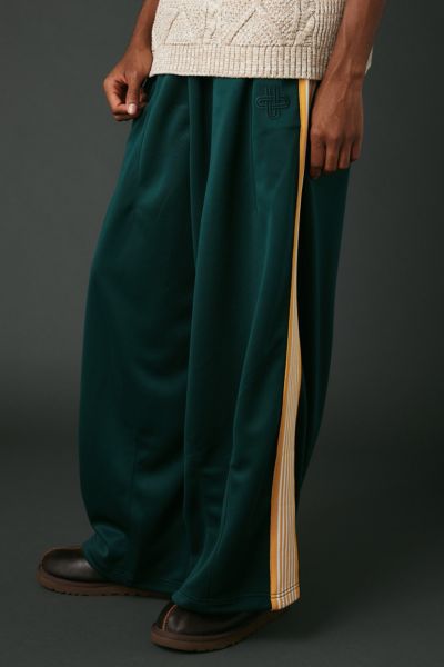 UO Mammoth Baggy Fit Track Pant