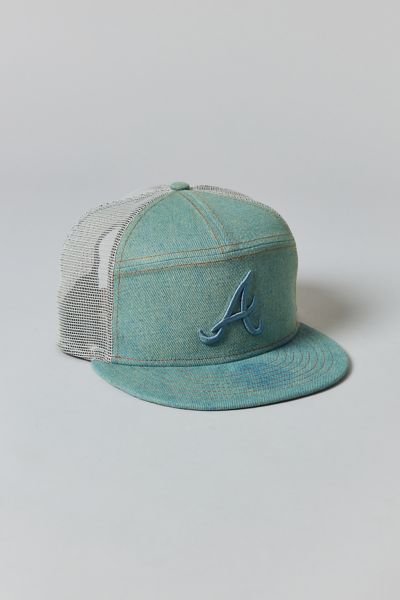 New Era 9FIFTY SP MLB Atlanta Braves Denim Trucker Hat