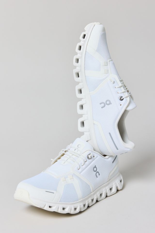 On Women's Cloud 6 Sneaker #1