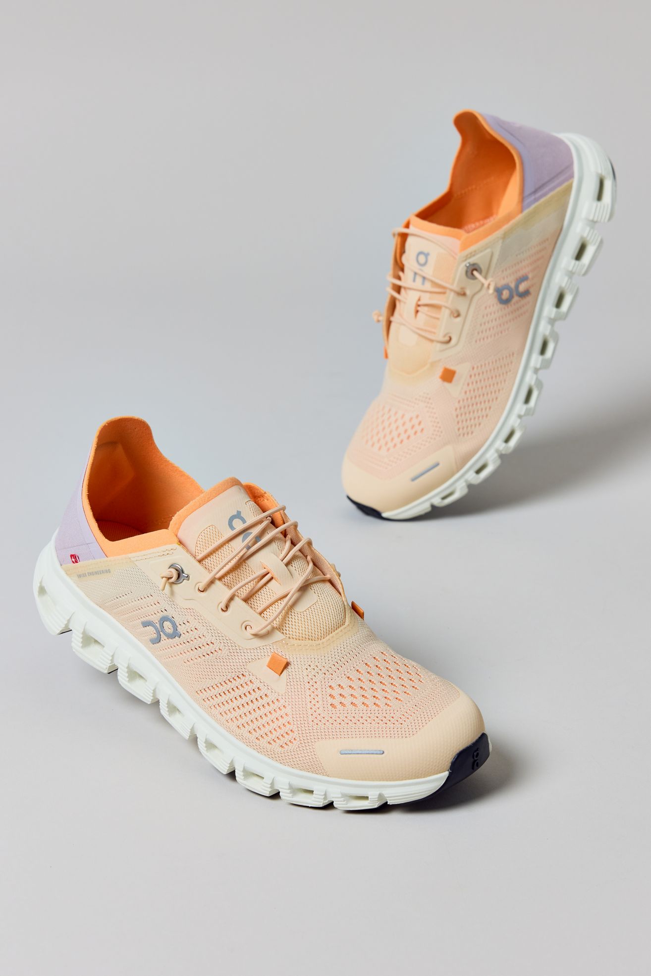 On Women's Cloud 6 Coast Sneaker