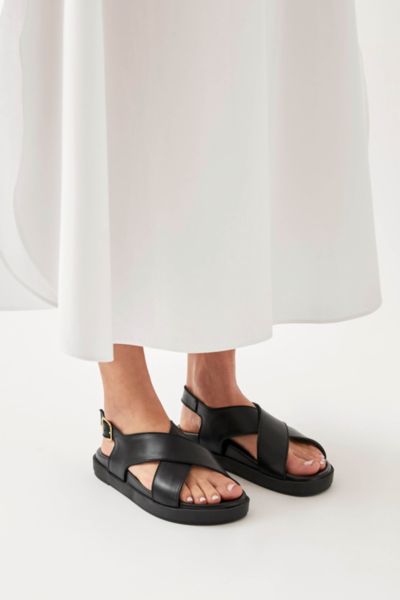 Alohas Marshmallow Leather Sandal In Black