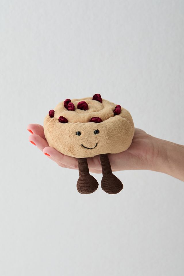 新品　 Amuseable Pain Au Raisin パン Jellycat Amuseables Pain Au Raisin Plushie | Urban Outfitters