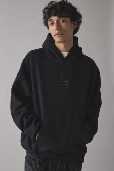 Pro Standard Uo Exclusive Mlb Los Angeles Dodgers Logo Hoodie Sweatshirt In Black, Men's At Urban Outfitters In Black