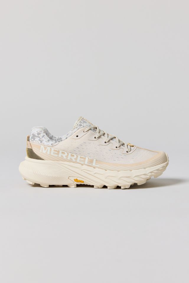 Merrell Women's Agility Peak 5 Trail Running Sneaker #1
