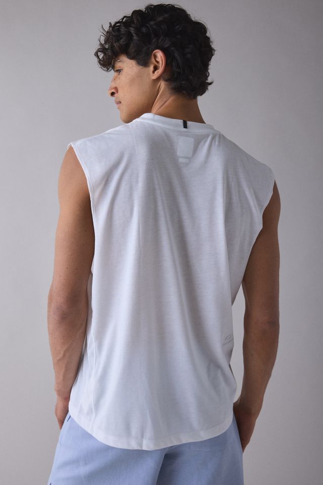Oakley Ellipse Blur Graphic Tank Top #1