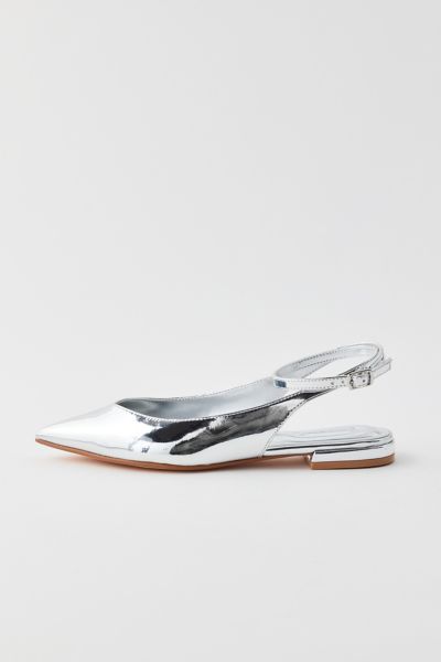 D'Amelio Footwear Siana Slingback Flat