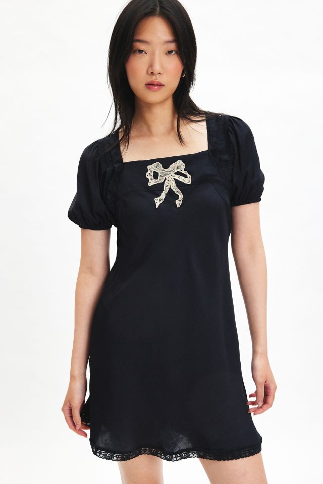 Kimchi Blue Noa Bow Applique Babydoll Mini Dress #2