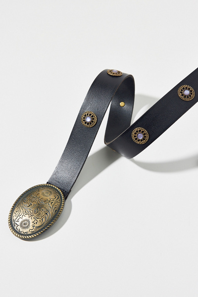 Etched Buckle Studded Western Leather Belt | Urban Outfitters display picture 3