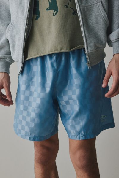Umbro Checkerboard Patterned 7” Short