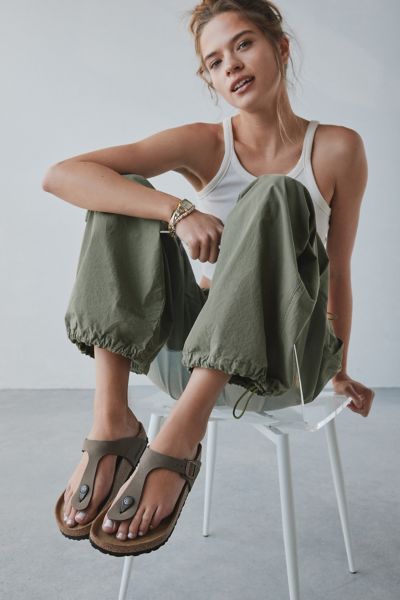 Birkenstock Women's Gizeh Birko-flor Sandal In Mocha, Women's At Urban Outfitters In Mocha