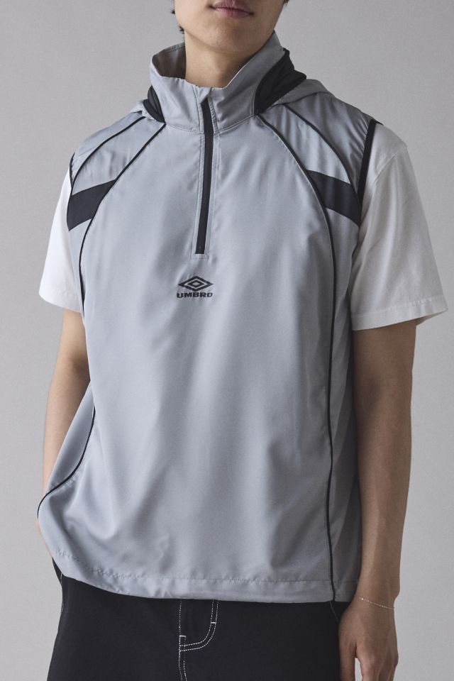 Umbro Zip-Off Sleeve Windbreaker Jacket | Urban Outfitters