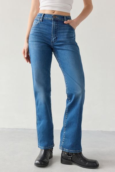 Wrangler Classic Mid-rise Straight Leg Jean In Courtroom Cool, Women's At Urban Outfitters