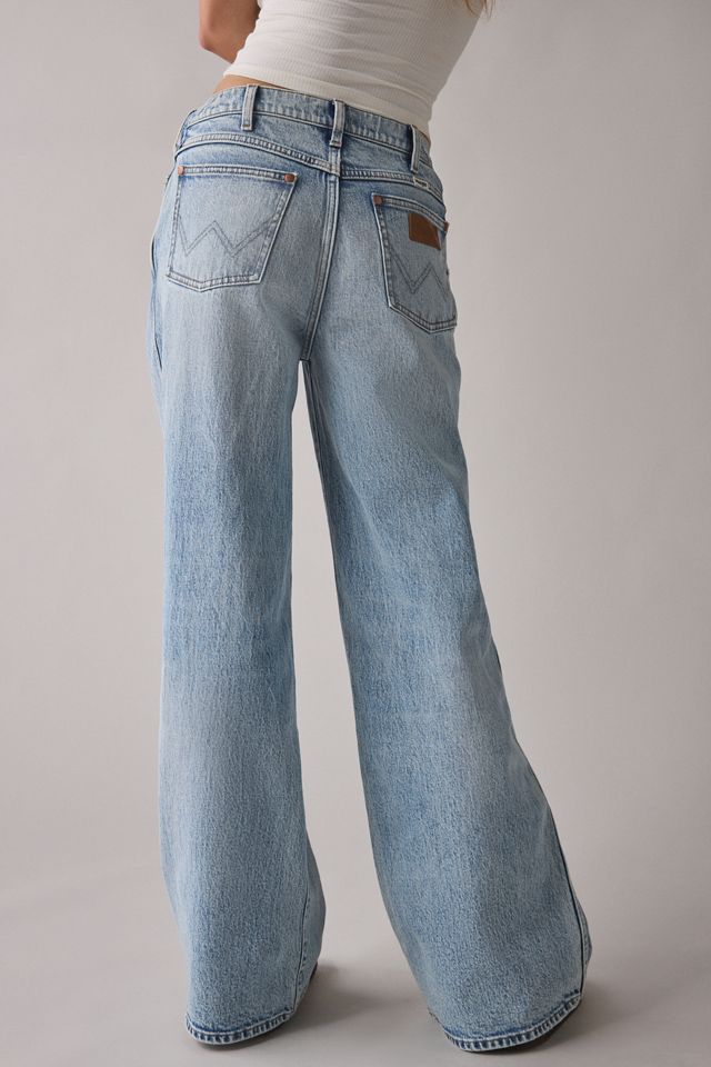 Wrangler Low-Rise Baggy Jeans #1
