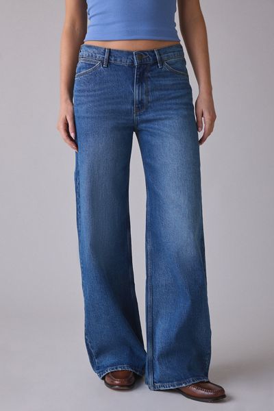 Wrangler Low-Rise Baggy Jeans