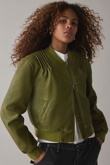 Alpha Industries CWU 36/P Mod Bomber Jacket | Urban Outfitters Alpha Industries CWU 36/P Mod Bomber Jacket | Urban Outfitters